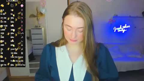 Snapshot of demure_soul chatting on 15, 2, 2025 Sophie online show from 15, 2, 2025