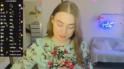 Snapshot of demure_soul chatting on 19, 2, 2025 Sophie online show from 19, 2, 2025
