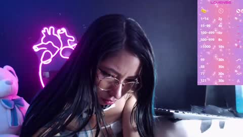 Demy  online show from 22, 12, 2024