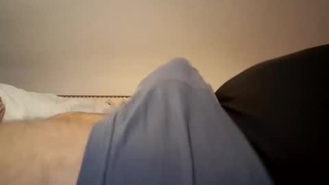 Snapshot of den2807 chatting on 3, 12, 2024 den2807 online show from 3, 12, 2024