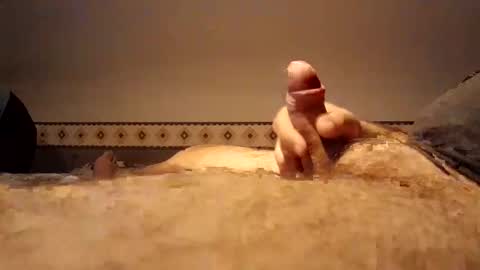 Snapshot of den2807 chatting on 12, 9, 2025 den2807 online show from 12, 9, 2025