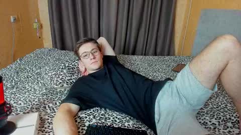 Snapshot of deni_boy99 chatting on 3, 12, 2025 Deni online show from 3, 12, 2025