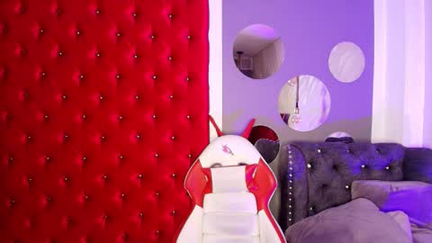 Miss Denis online show from 20, 9, 2025