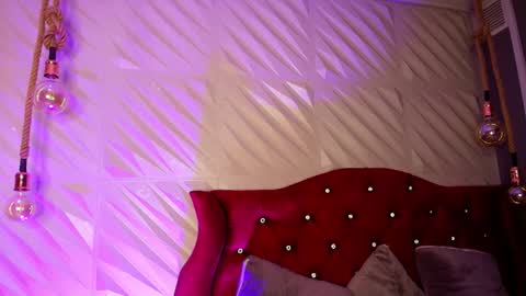 Miss Denis online show from 22, 9, 2025
