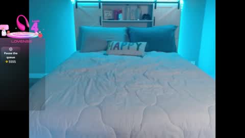 Snapshot of deniseandmoby chatting on 14, 9, 2025 Denise Moby online show from 14, 9, 2025