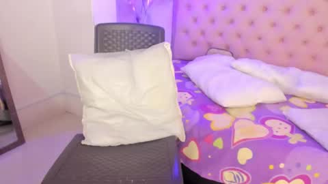 denisse_logan online show from 20, 2, 2026