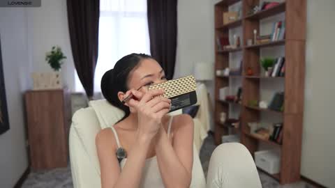 Snapshot of denlys chatting on 15, 12, 2025 Mikky online show from 15, 12, 2025