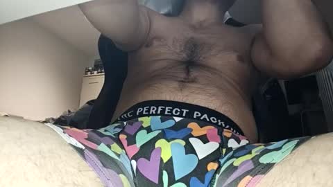 Snapshot of dennis210586 chatting on 7, 11, 2025 dennis210586 online show from 7, 11, 2025