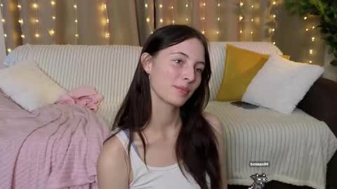 Olivia online show from 6, 10, 2025
