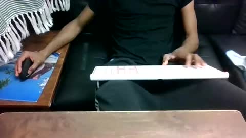 Snapshot of denzel_king3 chatting on 21, 10, 2025 Denzel King3 online show from 21, 10, 2025