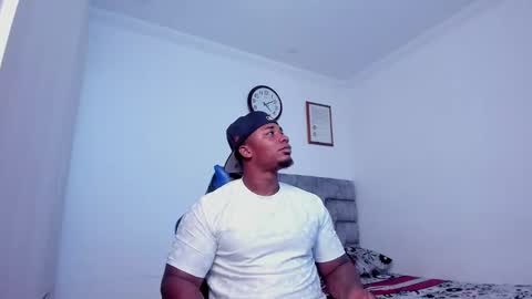 Snapshot of deonjhonson chatting on 16, 12, 2024 deon jhonson online show from 16, 12, 2024