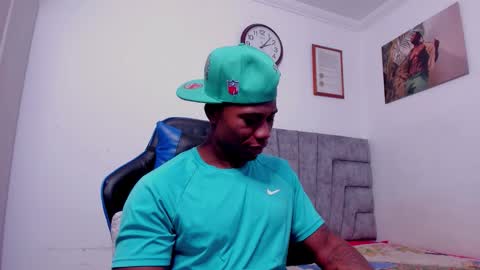 Snapshot of deonjhonson chatting on 11, 9, 2025 deon jhonson online show from 11, 9, 2025