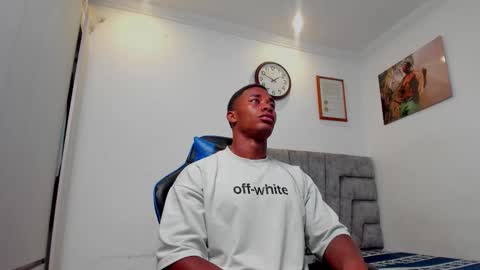 Snapshot of deonjhonson chatting on 30, 9, 2025 deon jhonson online show from 30, 9, 2025