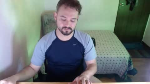 Dereck Mills3 online show from 18, 3, 2026