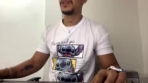 Snapshot of dereck_myers chatting on 12, 4, 2026 Dereck Myers online show from 12, 4, 2026