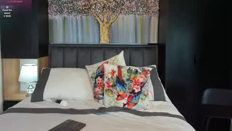 Snapshot of derek_hussain chatting on 4, 1, 2025 Derek Hussain online show from 4, 1, 2025