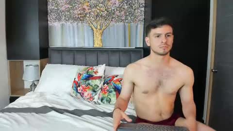 Snapshot of derek_hussain chatting on 4, 1, 2025 Derek Hussain online show from 4, 1, 2025