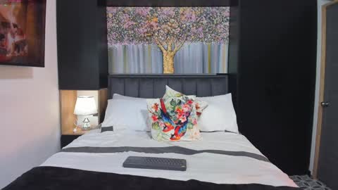 Snapshot of derek_hussain chatting on 14, 1, 2025 Derek Hussain online show from 14, 1, 2025