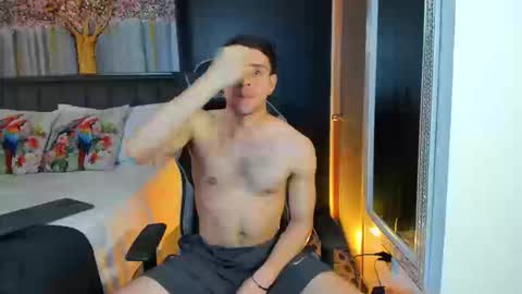 Snapshot of derek_hussain chatting on 20, 9, 2025 Derek Hussain online show from 20, 9, 2025