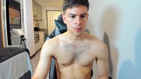 Snapshot of derek_hussain chatting on 3, 10, 2025 Derek Hussain online show from 3, 10, 2025