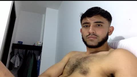 Snapshot of derek_smiith chatting on 21, 11, 2025 Derek smiith online show from 21, 11, 2025