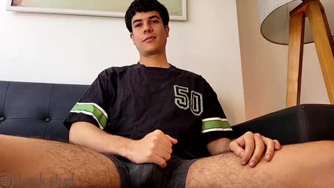 Derek independent model  online show from 18, 1, 2025