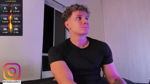 Snapshot of derekolsen_ chatting on 25, 9, 2025 Derek IG Derekolsen2024 online show from 25, 9, 2025