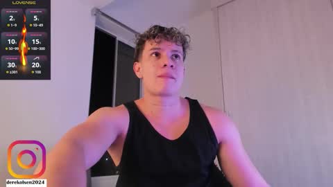 Snapshot of derekolsen_ chatting on 24, 10, 2025 Derek IG Derekolsen2024 online show from 24, 10, 2025