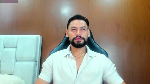 DerryBigger CM online show from 9, 11, 2025