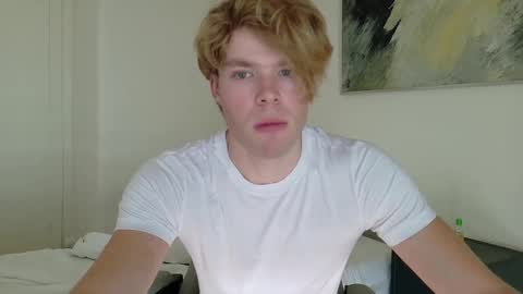 desaad_98 online show from 19, 2, 2025