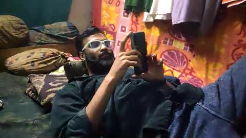 desi_boy799417 online show from 19, 10, 2025