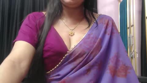 Snapshot of desimaisa130 chatting on 21, 10, 2025 Maisa online show from 21, 10, 2025