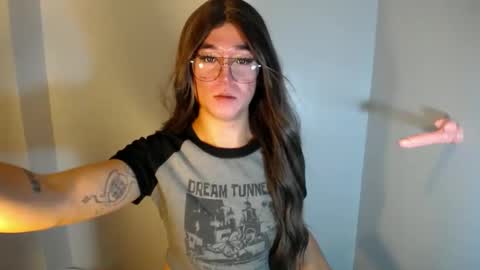 LORINE online show from 16, 12, 2024