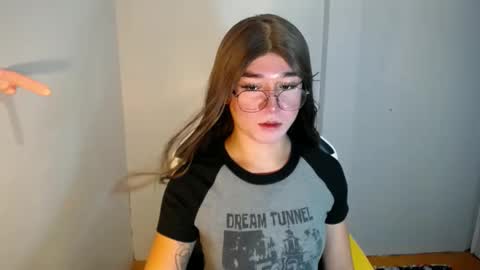 LORINE online show from 8, 1, 2025