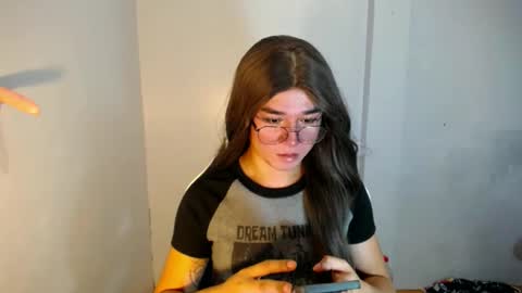 LORINE online show from 11, 1, 2025