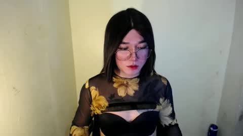 LORINE online show from 22, 1, 2025