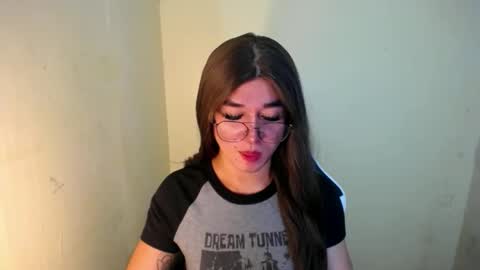 LORINE online show from 5, 2, 2025
