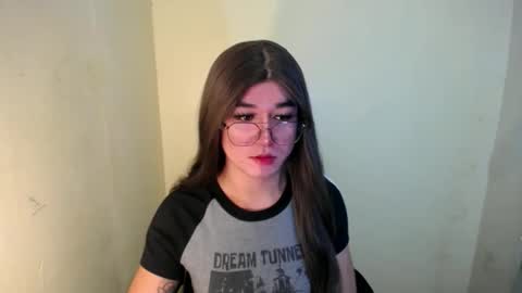 LORINE online show from 6, 2, 2025