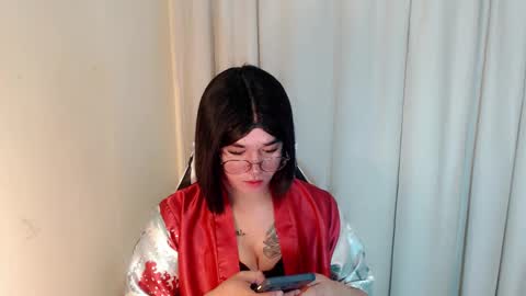 LORINE online show from 5, 3, 2025