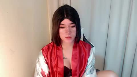 LORINE online show from 5, 3, 2025