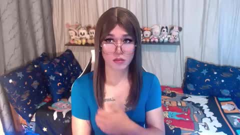 LORINE online show from 13, 9, 2025