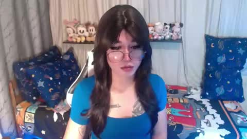 LORINE online show from 15, 9, 2025