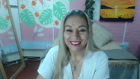Snapshot of desire_latin chatting on 15, 10, 2025 VALERIA online show from 15, 10, 2025