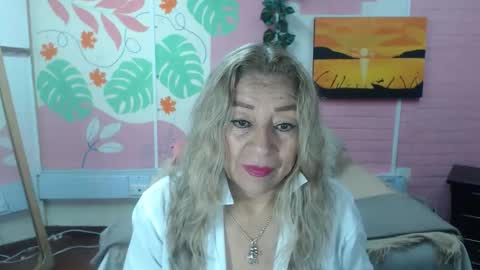 Snapshot of desire_latin chatting on 17, 11, 2025 VALERIA online show from 17, 11, 2025