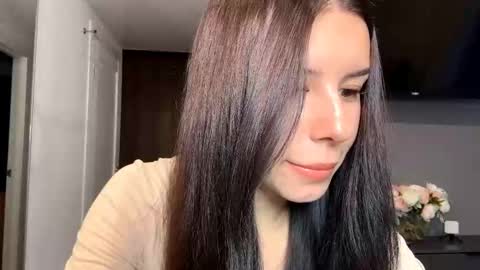 desireefolino online show from 16, 1, 2026