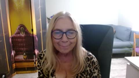 S O F I A online show from 10, 11, 2025