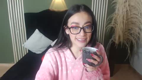 Snapshot of desiring__angel chatting on 17, 1, 2025 Desiring Angel online show from 17, 1, 2025