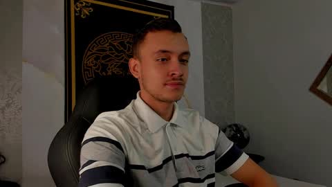 desmond_clark online show from 2, 3, 2025