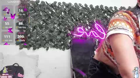 Destiny online show from 1, 12, 2025