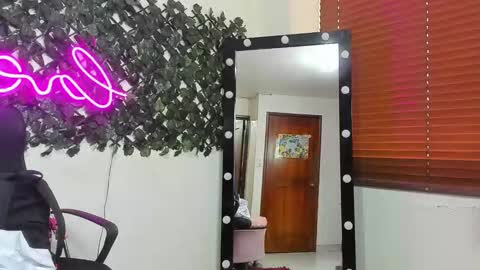 Destiny online show from 2, 12, 2025